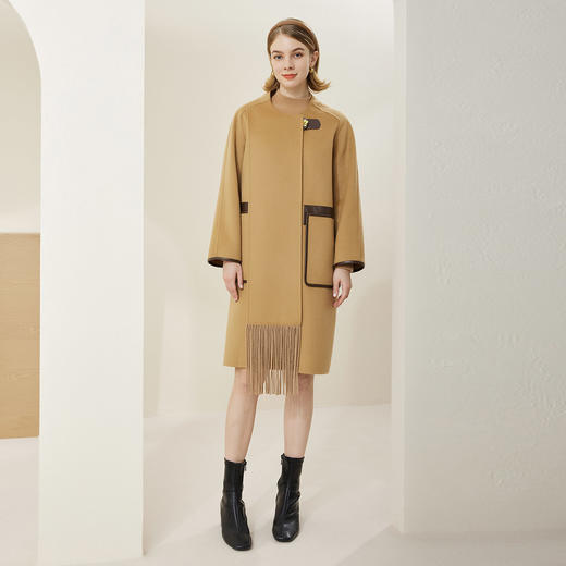 MD913斯尔丽瑟俪2022年冬季新款商场同款流苏围脖领长款大衣 商品图3