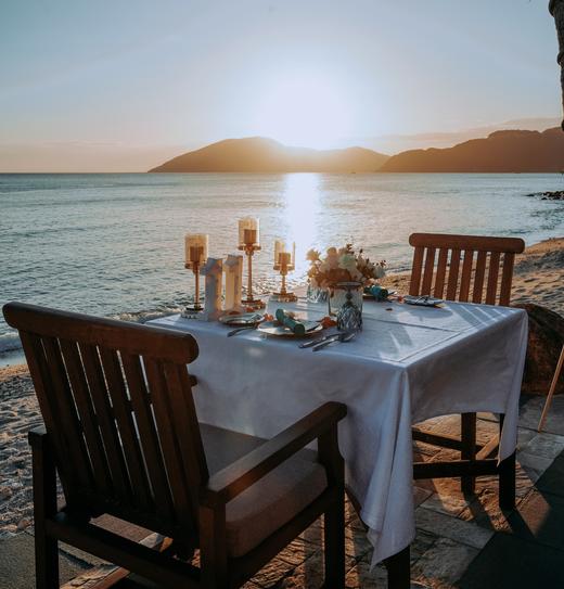 三亚珊瑚湾文华东方 水榭餐厅/海角轩  龙虾牛排榴莲任吃·海边烧烤自助晚餐 商品图3