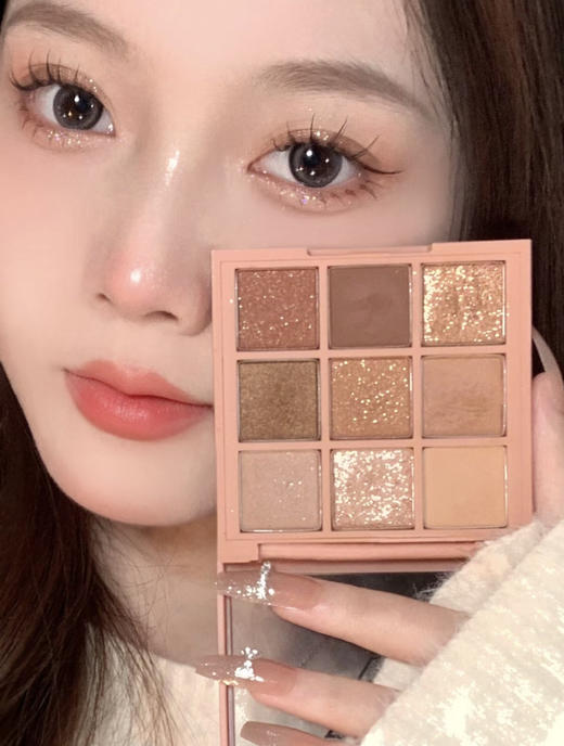 3CE九宫格眼影 OVERTAKE 一见钟情的断货王！ 商品图0