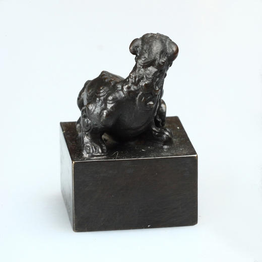 孤品013779:仿古黄铜兽钮方章-2.3*2.3*3.5cm 商品图3