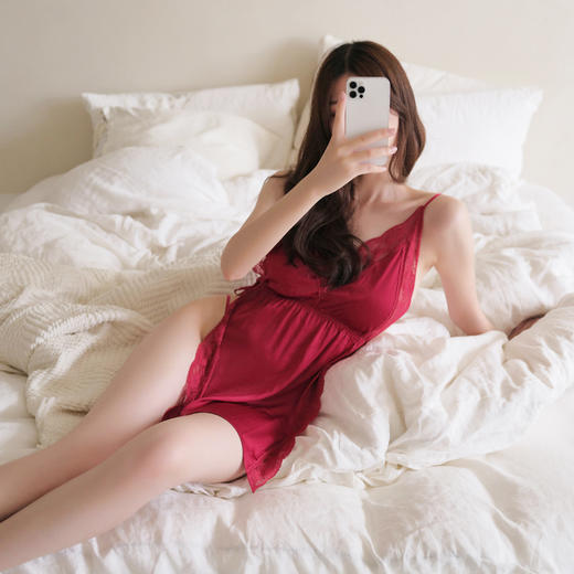 MBK定制 | 小甜心侧开绑带睡裙深V吊带睡衣情趣 商品图2