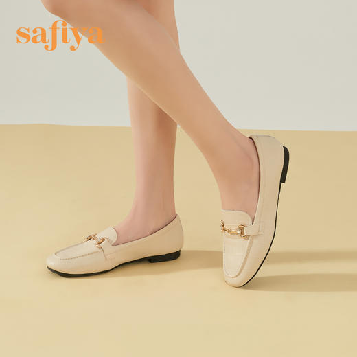 Safiya/索菲娅 舒适羊皮软底2023年春季新款马衔扣气质通勤单鞋 SF31112140 商品图1
