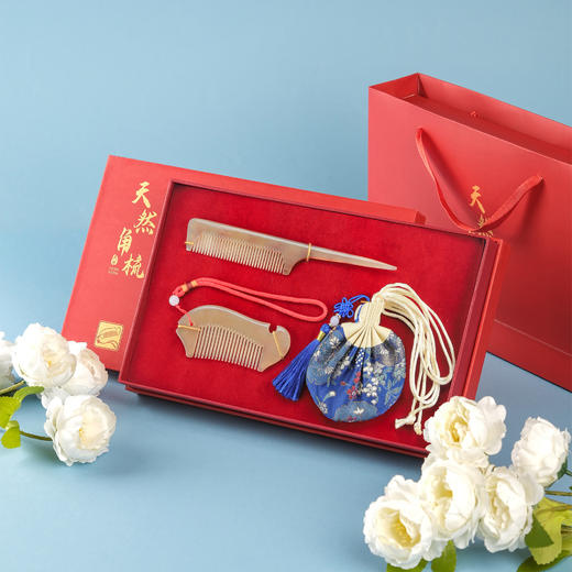 [小滋心选]【活动价￥139/三件套】母亲节礼物送母亲小巧可爱实用尖尾梳子套装孩子的新年礼物妇女节母亲节 商品图5