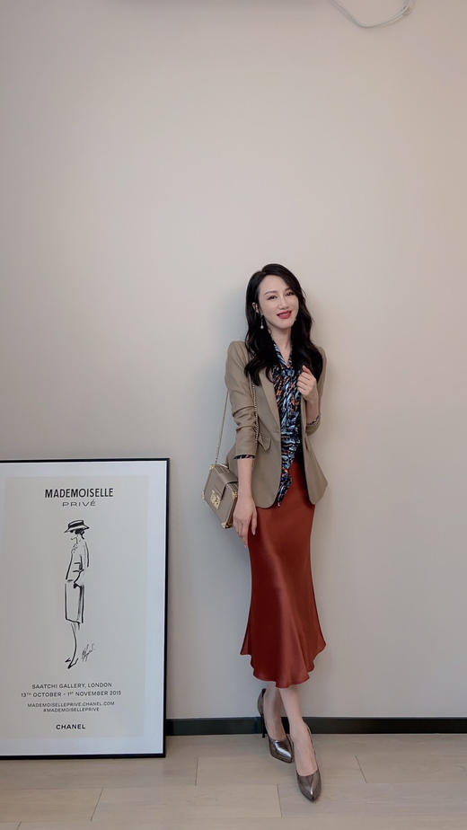 颈袖添香-套裤-J91A3386 “酷girl”经典驼色套路 职场 休闲两穿 多场合穿搭 商品图11