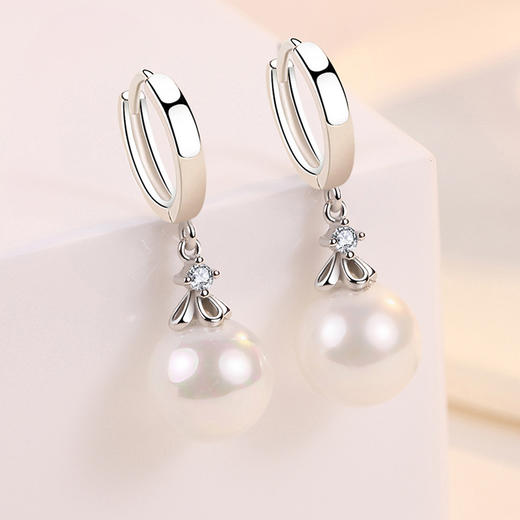 SWZH-EH725新款复古花朵耳环时尚镶钻花瓣珍珠耳坠长款时尚通勤耳饰 商品图1