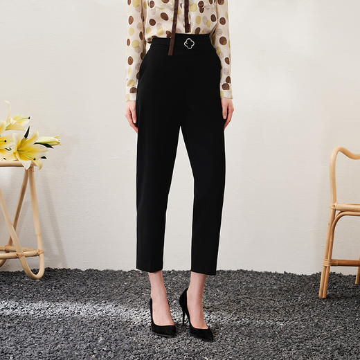 EITIE爱特爱春季新款气质显瘦通勤百搭小设计裤女裤6905606 商品图3