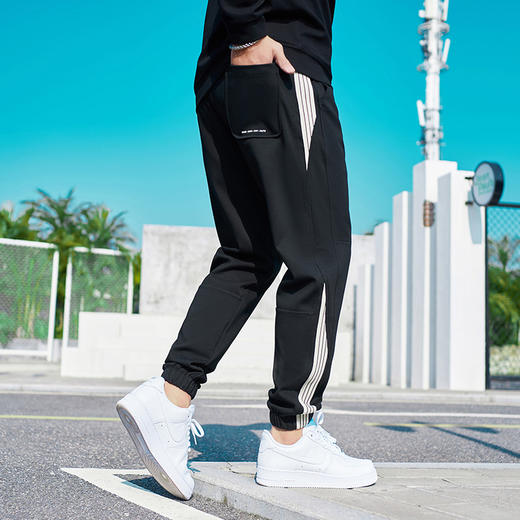 一口价【新款DMH】大依优型大码胖子300斤春季新款刺绣经典四条杠宽松加肥男士卫裤休闲裤 商品图1