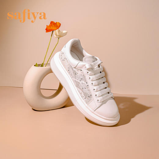 Safiya/索菲娅 春夏蕾丝网面2023年春季新款透气增高厚底休闲板鞋 SF31112016 商品图6