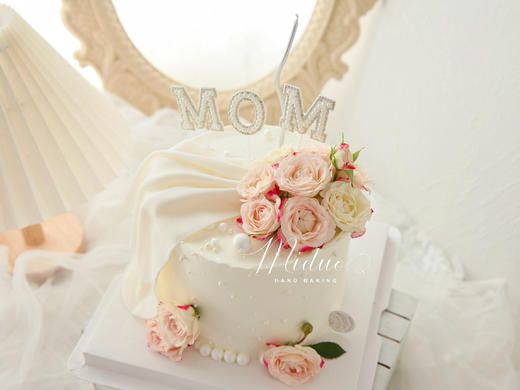 女士款 粉色系小玫瑰 鲜花 妈妈 生日蛋糕 商品图2