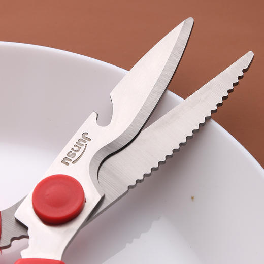 「多功能厨房剪！304不锈钢材质」厨房剪刀多功能海鲜剪刀 加厚可拆鸡骨剪刀厨房辅助剪 家用核桃剪厨房用品 商品图2