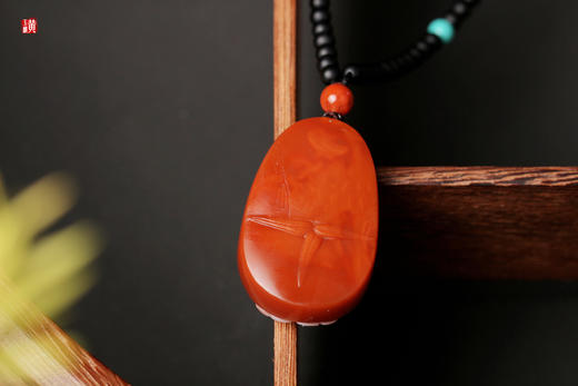 南红 精雕【年年有余】吊坠 商品图3