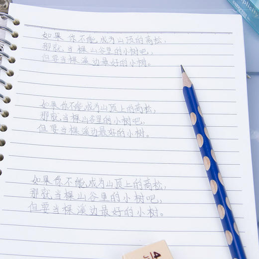 【洞洞定位，纠正握姿】 学玺小松鼠洞洞笔铅笔小学生2B三角杆HB无铅无毒幼儿童幼儿园用纠正初学者三角杆一年级练习写字洞洞笔 商品图2