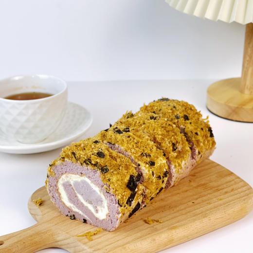 瑞士卷三拼装（咸蛋黄南瓜肉松/芋泥肉松/草莓/海盐杏仁，口味任选） 商品图0
