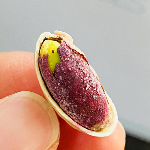 土耳其帕夏本色紫衣小粒开心果  | 珍稀的紫衣开心果,优雅紫衣下面包裹的一颗最淳朴的果实,零添加！还有品质上佳的伊朗无花果干，传统阴干慢工艺，造就优质的甜度和口感。零添加，纯净无杂，个大耐嚼，更轻更甜 商品图1