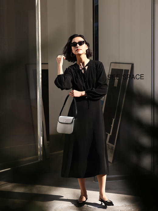 HeyDress法式复古连衣裙女春季V领系带显瘦小黑裙气质裙子 商品图2