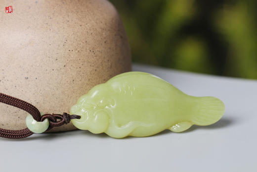 和田黄玉龙鱼吊坠 商品图1