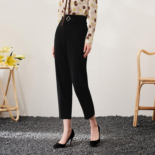 EITIE爱特爱春季新款气质显瘦通勤百搭小设计裤女裤6905606 商品图2