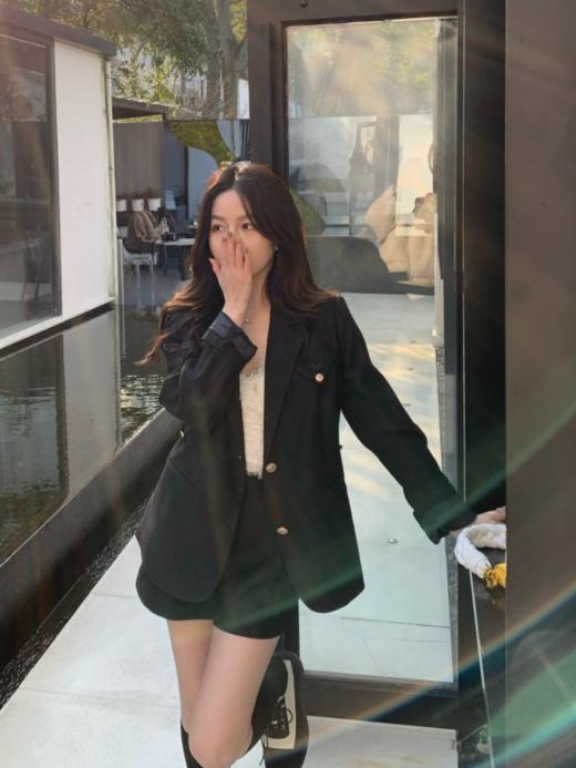 【金蘑菇菇】心动降临 波浪纹设计感多way穿西装套装 外套+短裤+长裤 商品图4