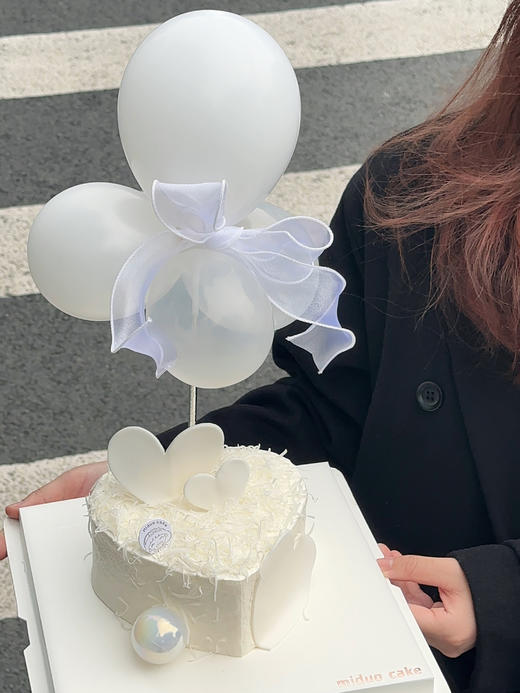 情人节限定白色恋人告白气球Valentine's Day cake 商品图3