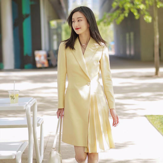 IWY/达人同款黄色西装连衣裙女秋冬气质通勤职业装艺考礼服主持人正装Q11363 商品图0