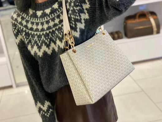 💰1450元🇺🇸直邮，MK Trisha系列托特包，三层设计，大方好看也很实用 商品图4