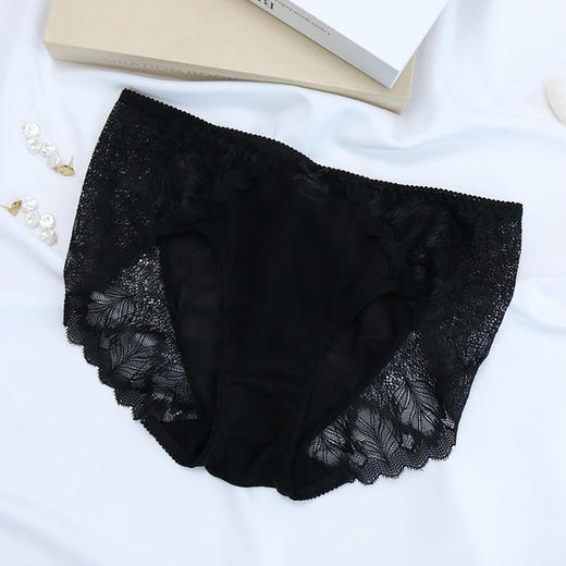 TG-TG01S133春夏真丝内裤女 蕾丝性感三角内裤透气舒适包臀中腰短裤 商品图5