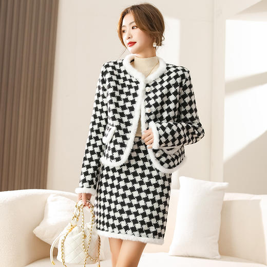 2023新款女装休闲时尚气质优雅通列减龄韩版简约小香风套裙两件套HMQY2292 商品图5