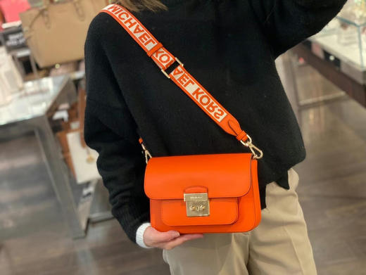 春季新款💰1540🇺🇸直邮✈️MK sloan 邮差包，帆布logo宽肩带 商品图7