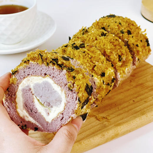 瑞士卷三拼装（咸蛋黄南瓜肉松/芋泥肉松/草莓/海盐杏仁，口味任选） 商品图5