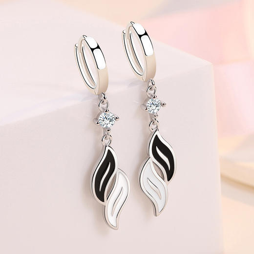 SWZH-EH732镶钻逆流而上耳环相濡以沫耳坠新款黑白时尚长款耳饰 商品图1