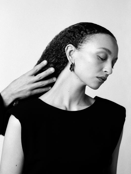 APRESI｜BLOSSOM Small Revolving Enamel Earrrings [花簇珐琅小耳环] 商品图0