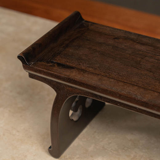 二十世纪 紫檀透雕如意云纹翘头案中案摆件 商品图1