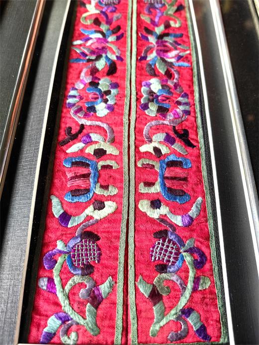深山集市 榕江衣绣片画框25*9cm 商品图2
