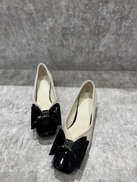 IUIU SECOND 新款拼色方头蝴蝶结浅口单鞋U23AE12691