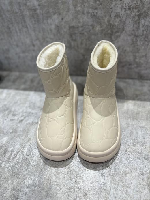 IUIU SECOND 圆头亮面雪地靴U21DS46721 商品图5