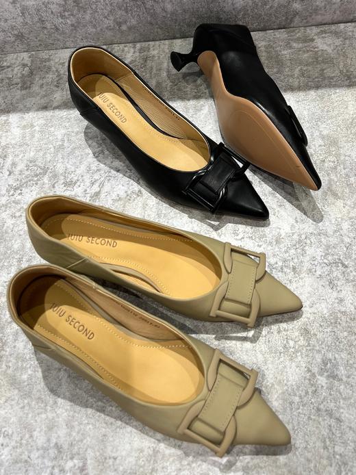 IUIU SECOND 新款尖头饰扣小猫跟单鞋U22AE18251 商品图0