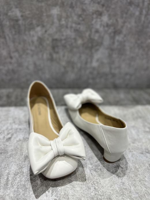 IUIU SECOND 新款娃娃头蝴蝶结少女风单鞋U23AE12631 商品图4