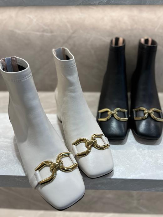 IUIU SECOND 方头马衔扣中跟短靴U21DS44101 商品图1