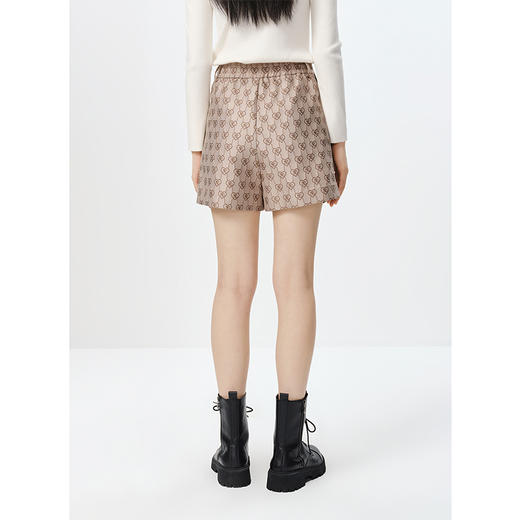 NEELLY纳俪商场同款2023春季新款满印短裤女百搭阔腿显瘦休闲裤N23021H01070 商品图4