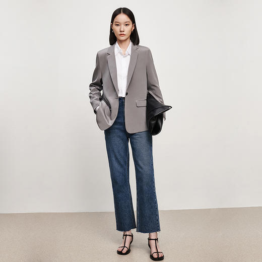 【品牌优选】IN AND ON2023春款液氨棉可脱卸双领经典衬衫女百搭直筒叠穿衬衣通勤上衣 商品图9