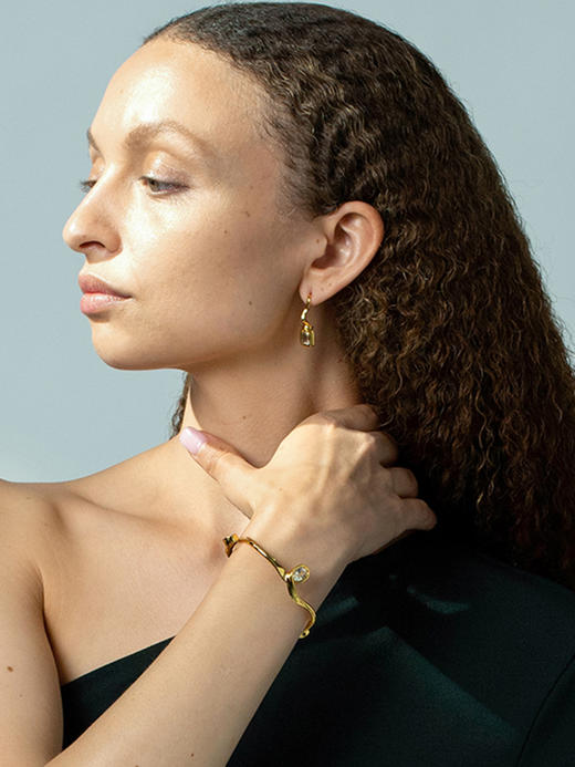 APRESI｜TROUVAILLE Millennium Cut Oval White Topaz Fluid Bracelet [流转手镯] 商品图2