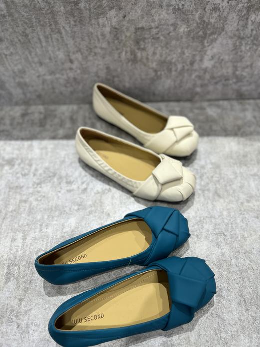 IUIU SECOND 新款软皮平底单鞋U23AE12481 商品图0