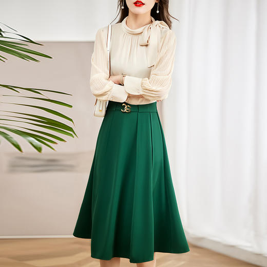 春款气质森系时尚休闲舒适甜美修身显瘦两件套HR-WM8001 商品图1