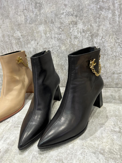 IUIU SECOND 法式尖头后拉链踝靴短靴U21DS44441 商品图4