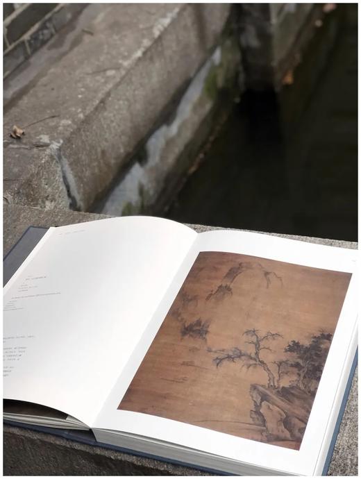 《绘冠南天：粤藏宋元书画特展》，精装，8开，广东省博物馆主编，浙江大学出版社2022年12月版，定价880，售价616元。 商品图7