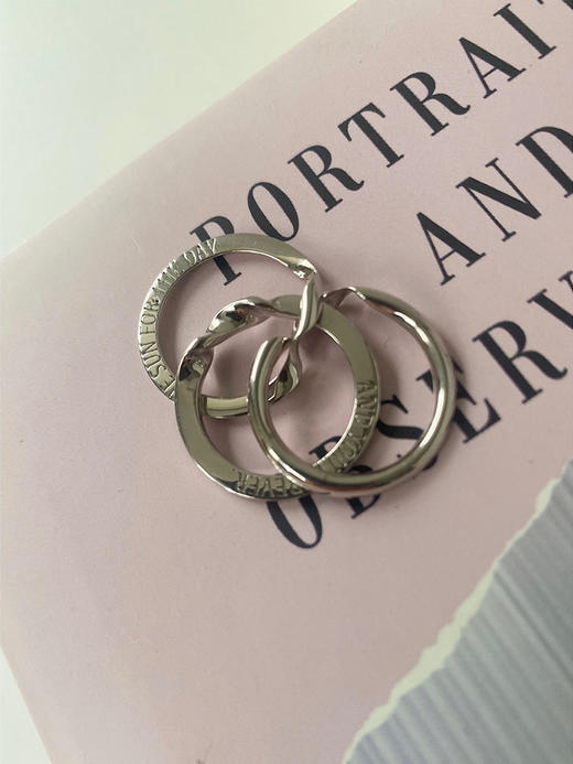 APRESI｜圆角三环GIMMEL AND POSY Short Inscription Triple-Hoop Complete Ring [缱绻圆角三环组合戒指] 商品图1