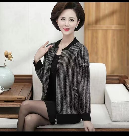 80640321 05115435 炜连包芯纱外套 商品图0