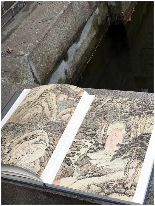 《绘冠南天：粤藏宋元书画特展》，精装，8开，广东省博物馆主编，浙江大学出版社2022年12月版，定价880，售价616元。 商品图14