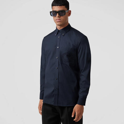 BURBERRY 巴宝莉 男士橡木叶徽章刺绣弹力棉质长袖衬衫 深蓝色 8064876 B2871 商品图1