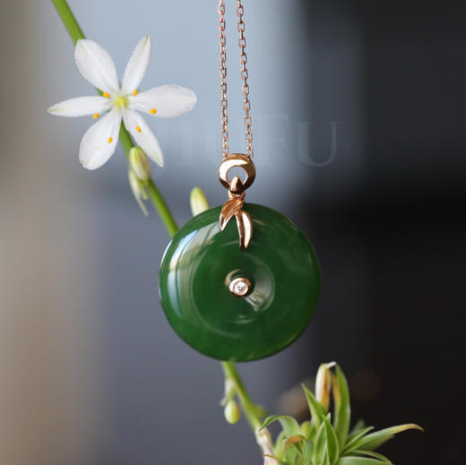 18K玫瑰金和田玉（碧玉）镶钻吊坠--竹报平安/平安扣22*5.5mm/菠菜绿 商品图2